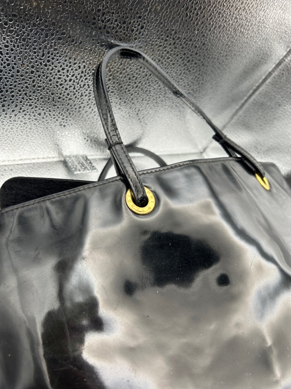 Fendi Black Patent Tote Bag with pouch - Picture 5 of 17